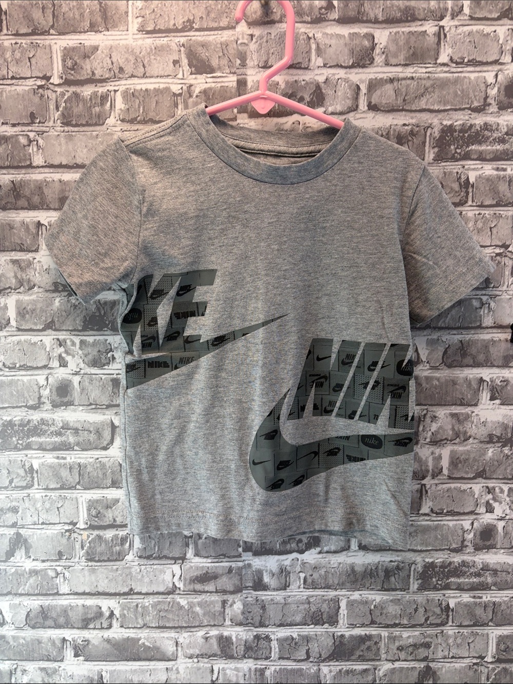 Nike Grey Short-Sleeve Boys' Graphic Tee